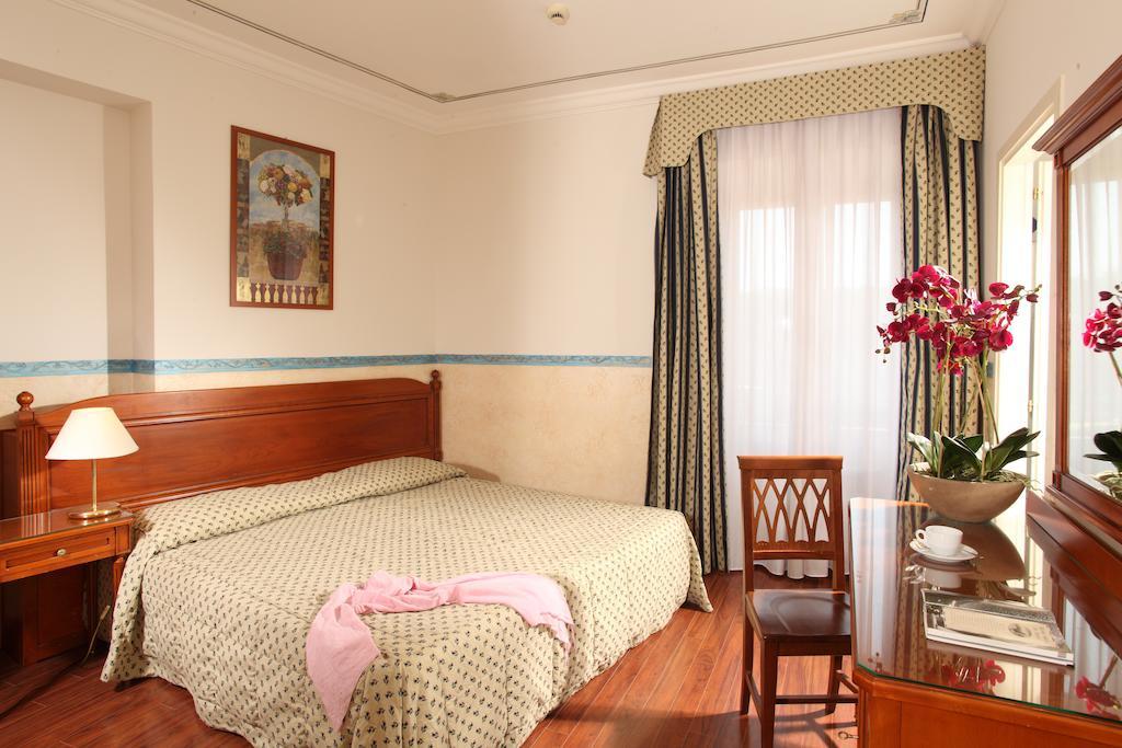 Hotel Alessandrino
