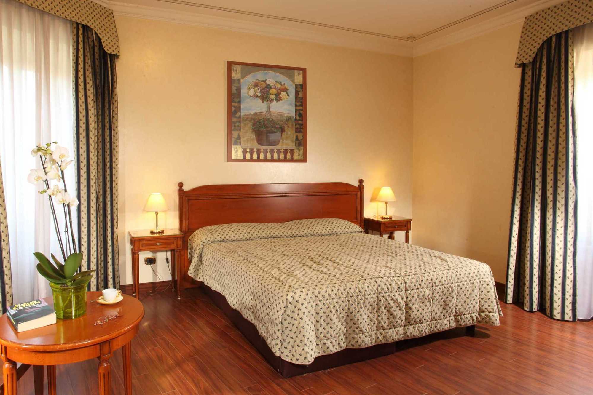 Alessandrino Hotel 3*